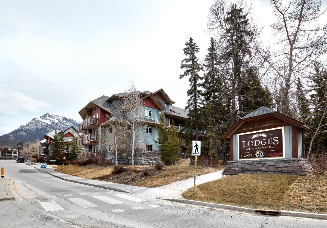 Newly Renovated Grizzly Lodge, Spacious 3Br 2Ba With Open Pool, Hot Tub Canmore Extérieur photo
